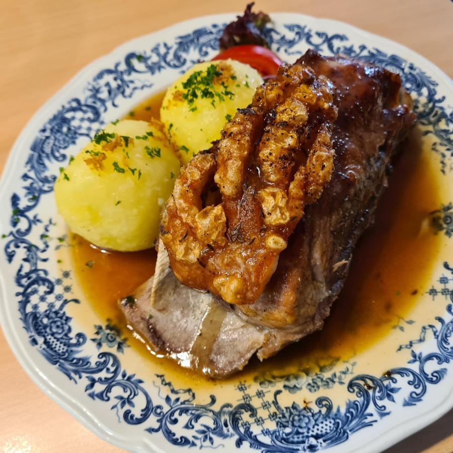 Gasthaus Schoellmann Feuchtwangen Esterno foto