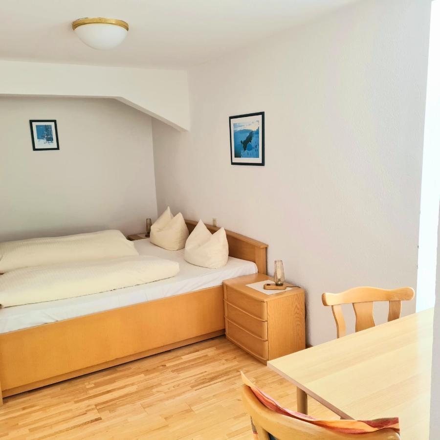 Gasthaus Schoellmann Feuchtwangen Esterno foto