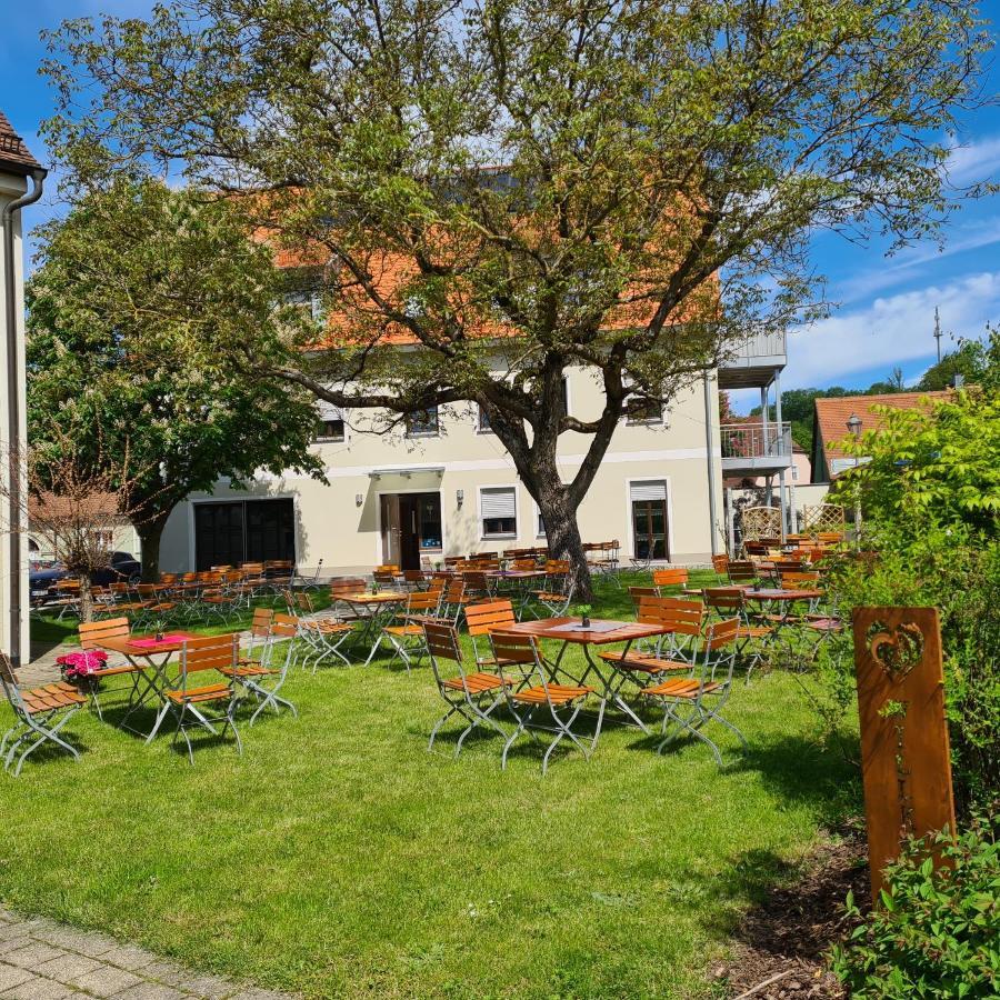 Gasthaus Schoellmann Feuchtwangen Esterno foto