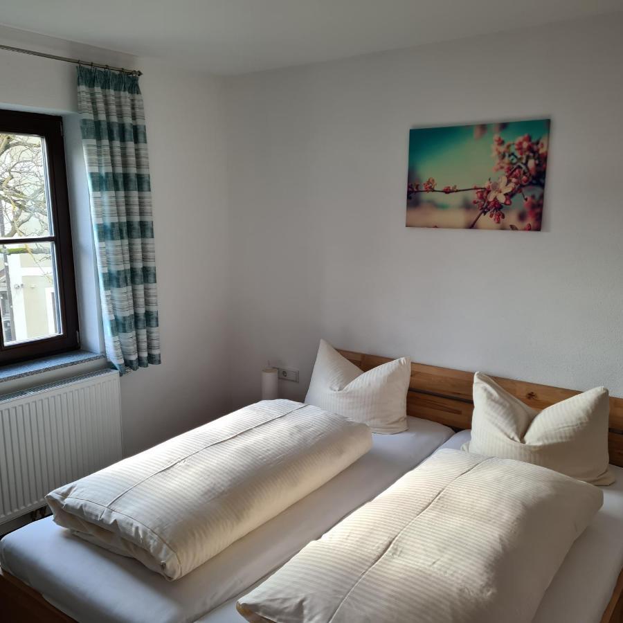 Gasthaus Schoellmann Feuchtwangen Esterno foto
