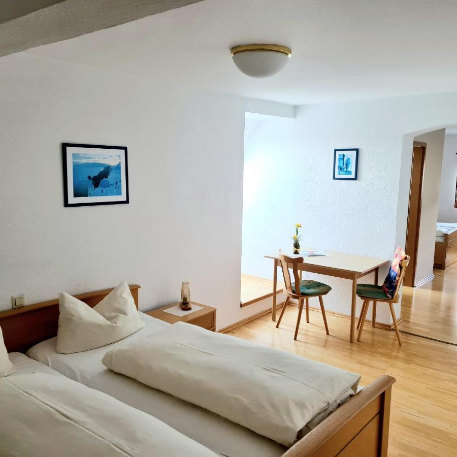 Gasthaus Schoellmann Feuchtwangen Esterno foto